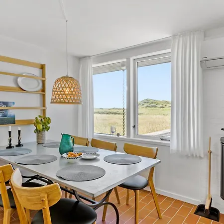 Gorgeous In With Wifi *